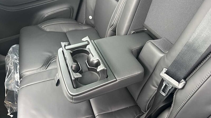 Volvo XC90 Ultra, T8 AWD Plug-in hybrid, Electric/Petrol, Dark, 7 Seats