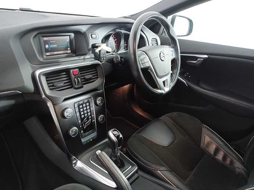 Volvo V40 T2 R-Design Manual