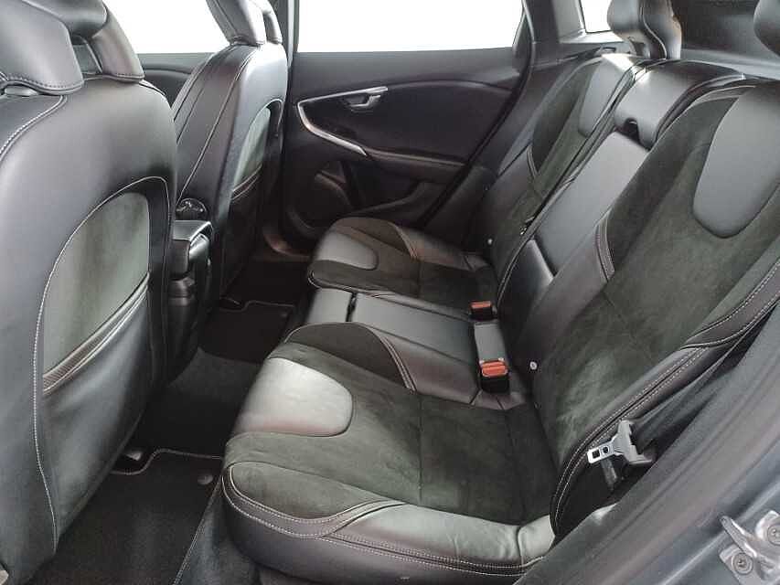 Volvo V40 T2 R-Design Manual