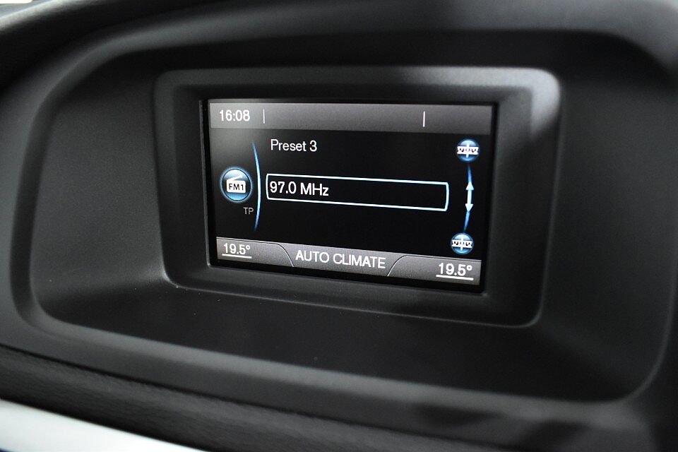 Volvo V40 T2 R-Design Manual