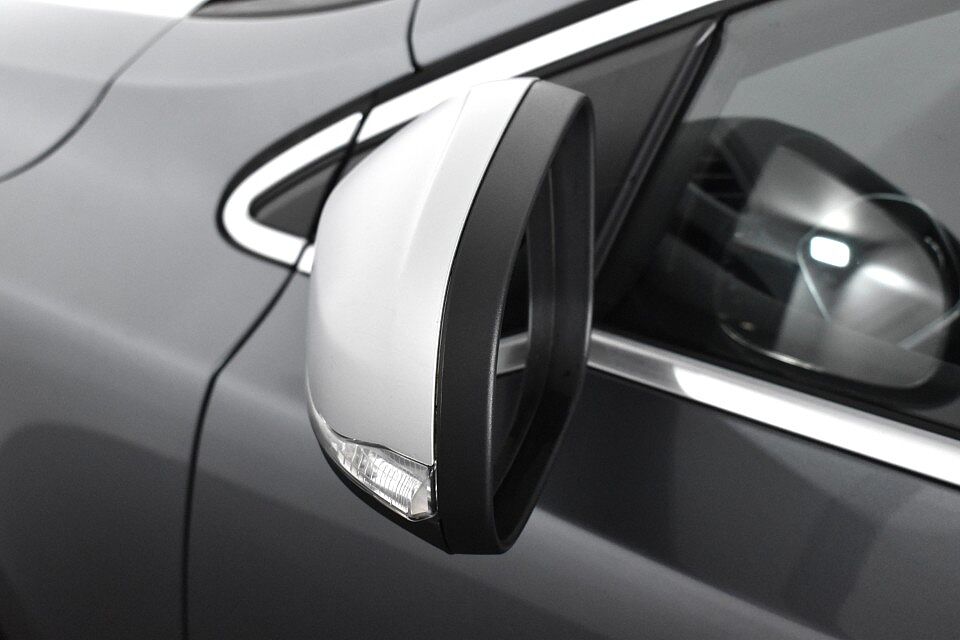 Volvo V40 T2 R-Design Manual