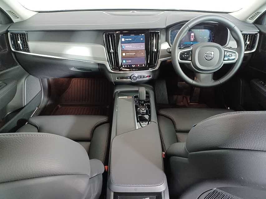 Volvo V90 Cross Country Plus, B5 AWD mild hybrid, Petrol