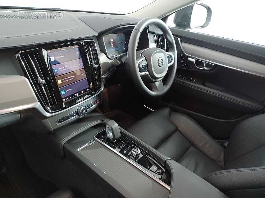 Volvo V90 Cross Country Plus, B5 AWD mild hybrid, Petrol