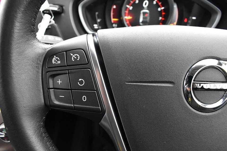 Volvo V40 Cross Country T3 Pro Automatic