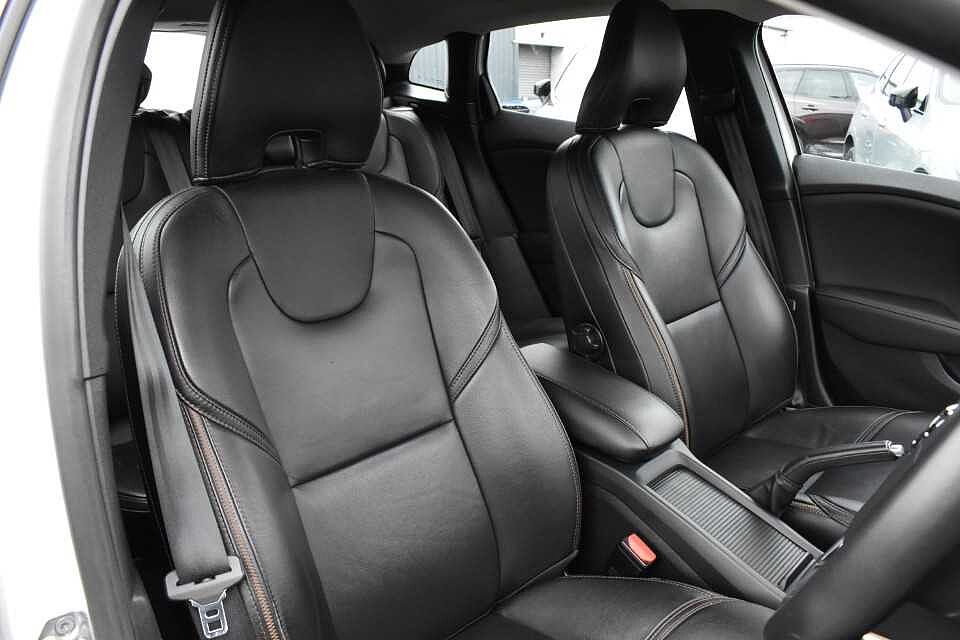 Volvo V40 Cross Country T3 Pro Automatic