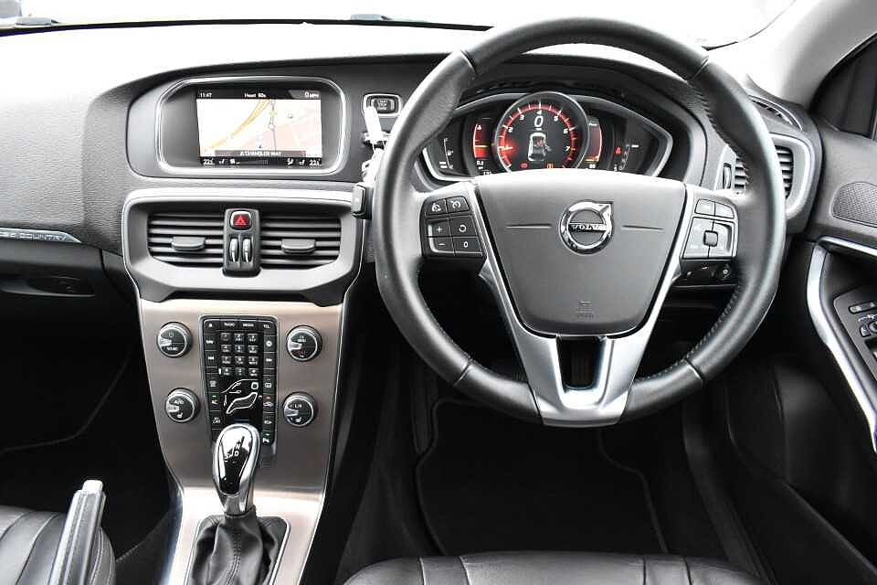Volvo V40 Cross Country T3 Pro Automatic