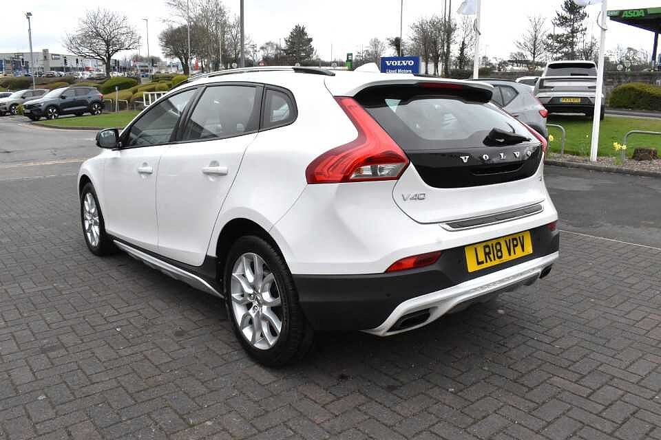 Volvo V40 Cross Country T3 Pro Automatic