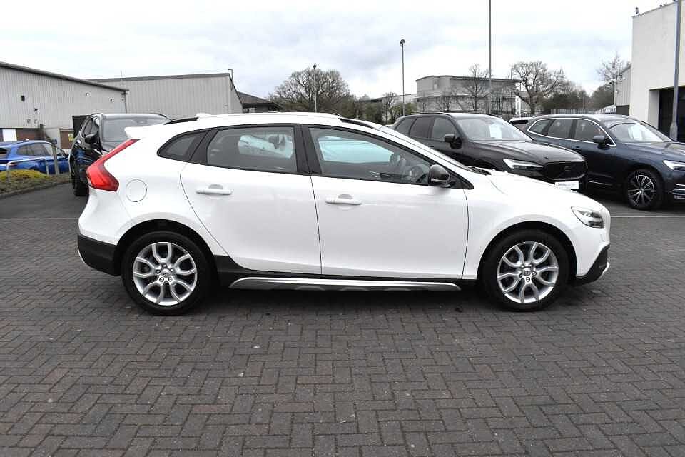 Volvo V40 Cross Country T3 Pro Automatic