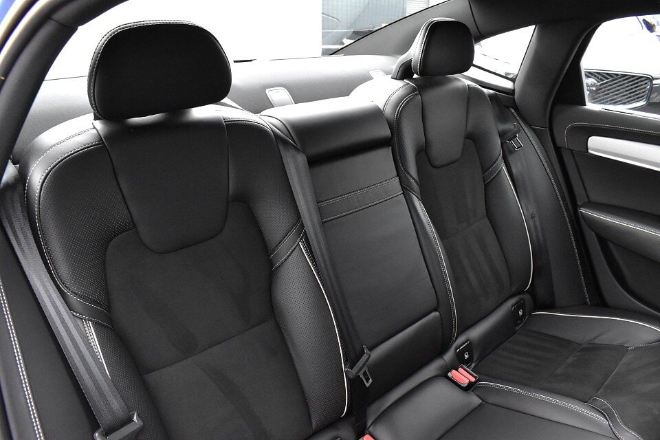 Volvo S90 D4 R-Design Automatic