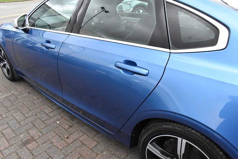 Volvo S90 D4 R-Design Automatic