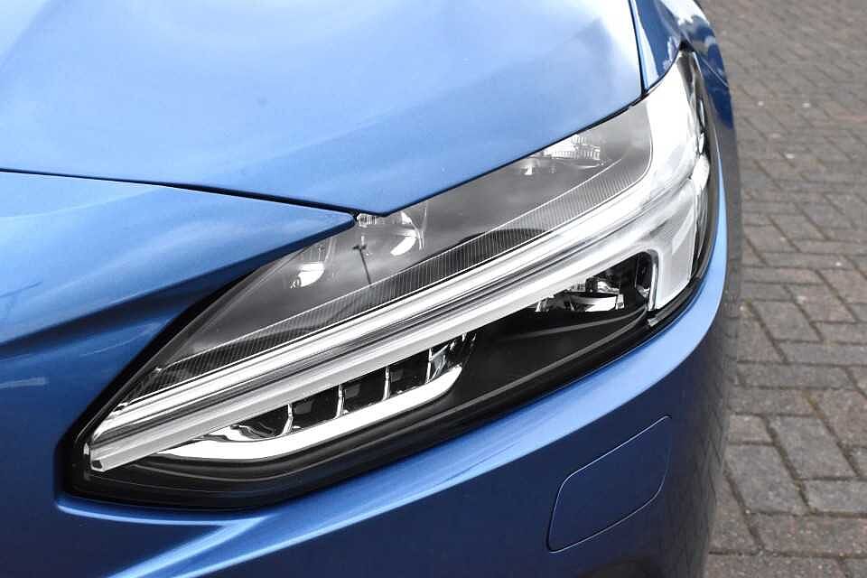 Volvo S90 D4 R-Design Automatic