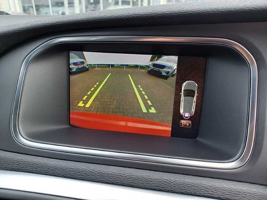 Volvo V40 T2 R-Design Manual