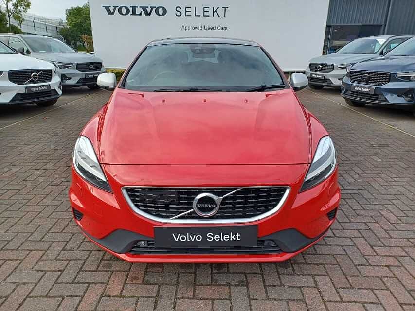 Volvo V40 T2 R-Design Manual