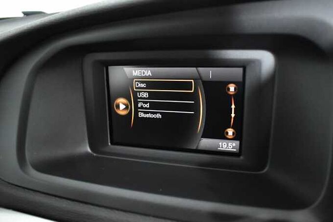 Volvo V40 T2 R-Design Manual