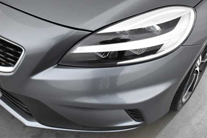 Volvo V40 T2 R-Design Manual