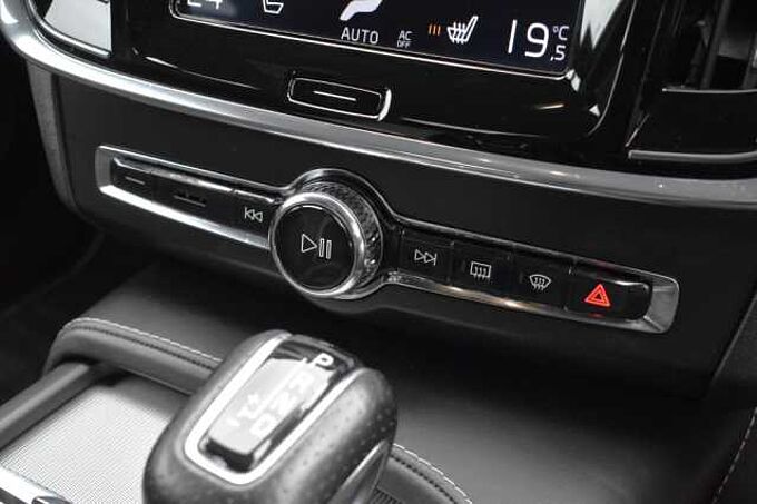 Volvo S90 D4 R-Design Automatic