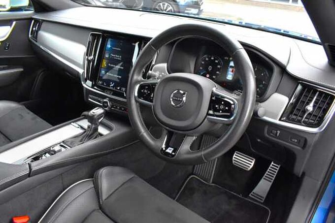 Volvo S90 D4 R-Design Automatic
