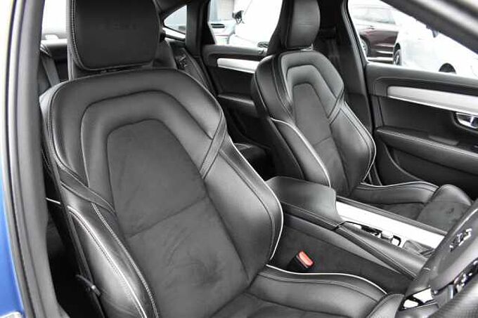 Volvo S90 D4 R-Design Automatic