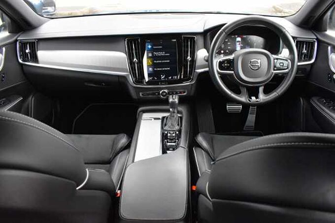 Volvo S90 D4 R-Design Automatic