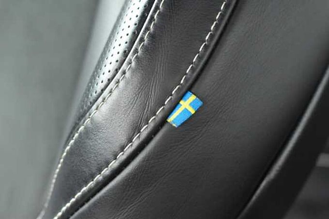 Volvo S90 D4 R-Design Automatic