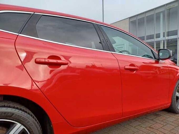 Volvo V40 T2 R-Design Manual