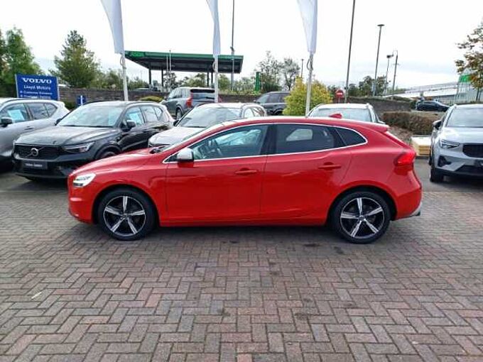 Volvo V40 T2 R-Design Manual