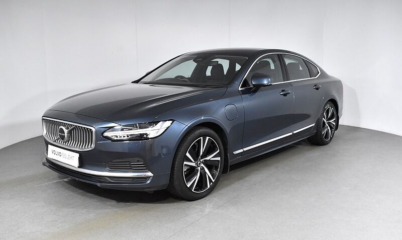 Volvo S90 Recharge Plus, T8 AWD plug-in hybrid, Electric/Petrol, Bright