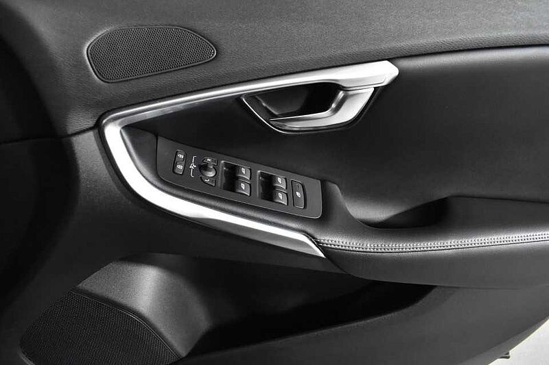 Volvo V40 T2 R-Design Manual