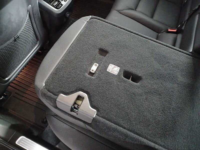 Volvo V90 Cross Country Plus, B5 AWD mild hybrid, Petrol