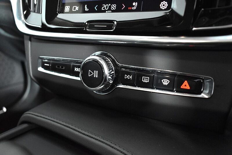 Volvo V90 Cross Country Plus, B5 AWD mild hybrid, Petrol