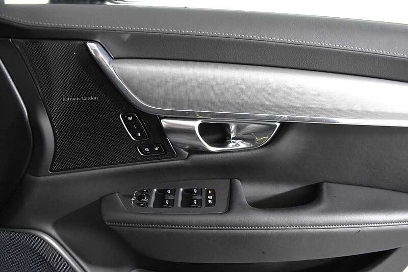 Volvo V90 Cross Country Plus, B5 AWD mild hybrid, Petrol