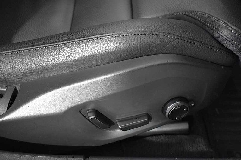 Volvo V90 Cross Country Plus, B5 AWD mild hybrid, Petrol