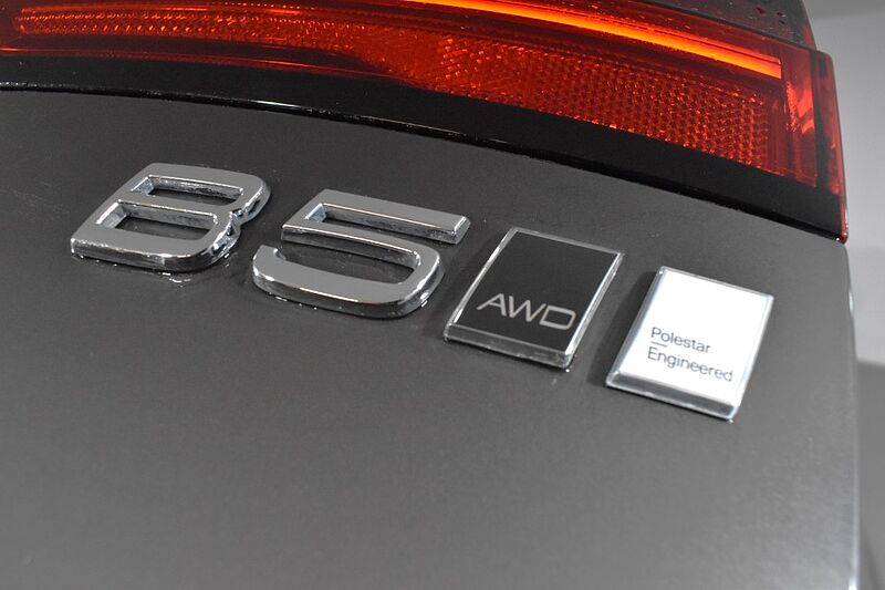 Volvo V90 Cross Country Plus, B5 AWD mild hybrid, Petrol