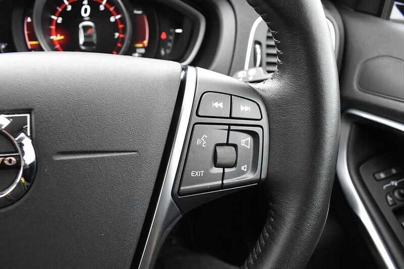 Volvo V40 Cross Country T3 Pro Automatic