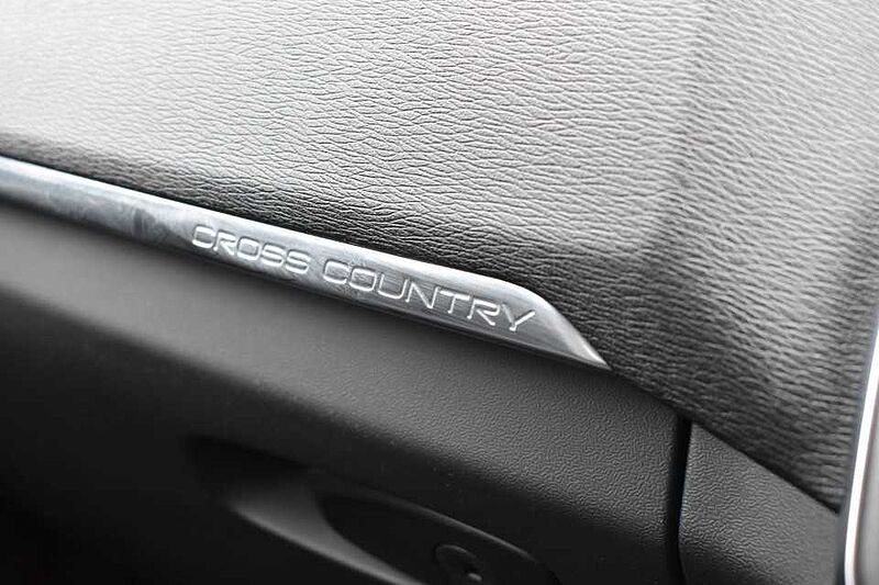 Volvo V40 Cross Country T3 Pro Automatic