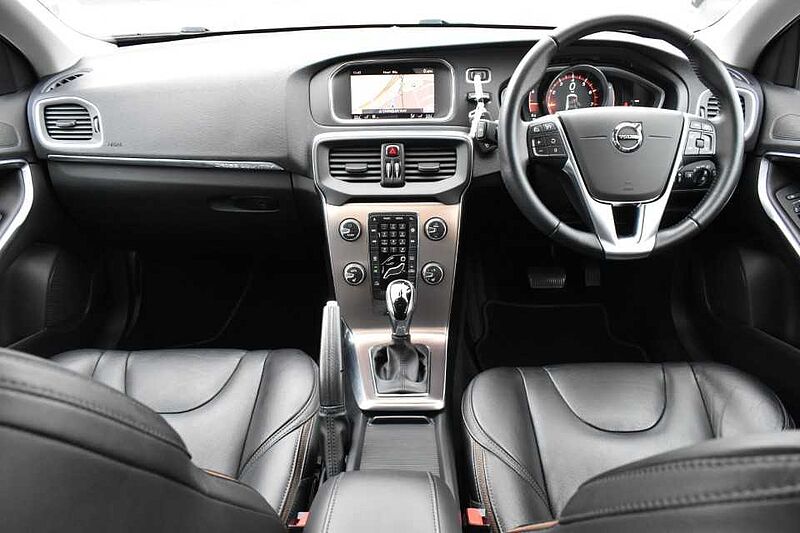 Volvo V40 Cross Country T3 Pro Automatic