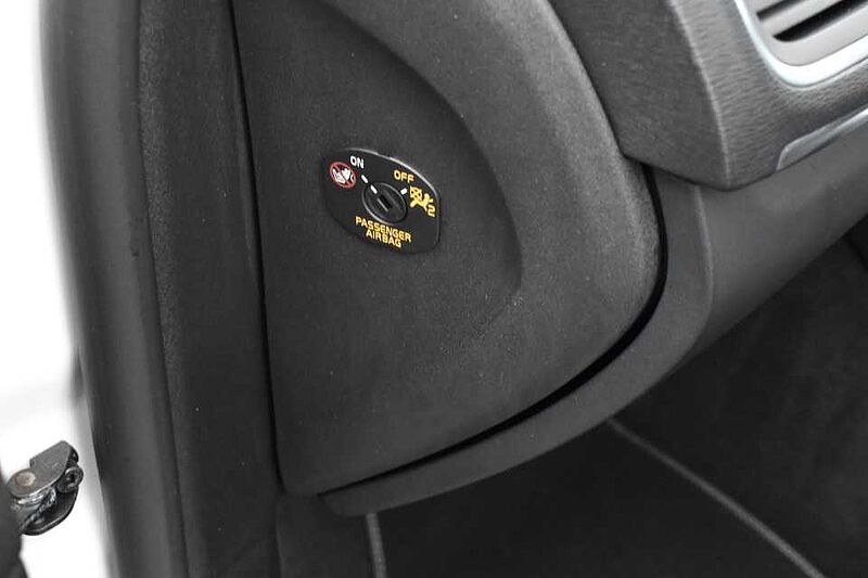 Volvo V40 Cross Country T3 Pro Automatic