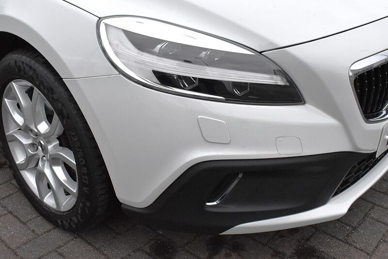 Volvo V40 Cross Country T3 Pro Automatic
