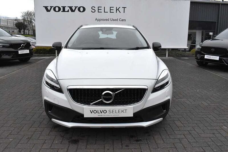 Volvo V40 Cross Country T3 Pro Automatic