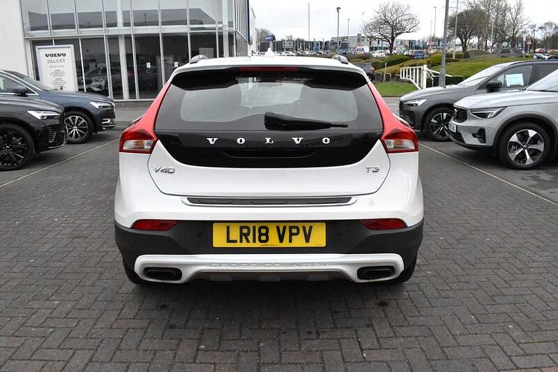 Volvo V40 Cross Country T3 Pro Automatic