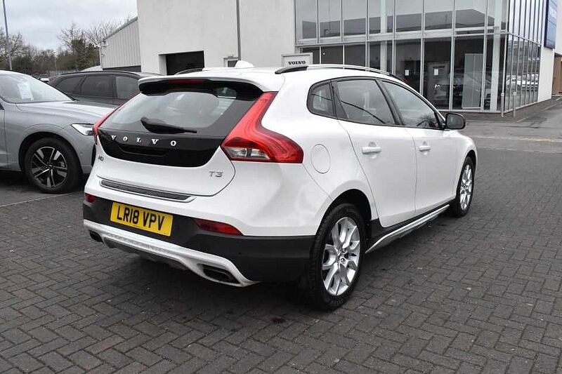 Volvo V40 Cross Country T3 Pro Automatic