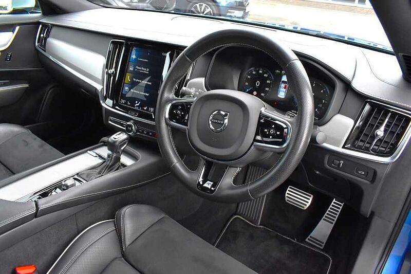 Volvo S90 D4 R-Design Automatic