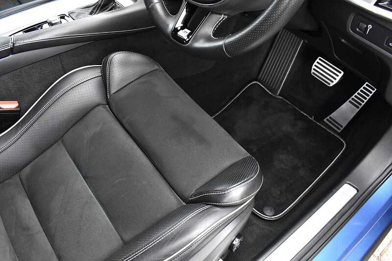 Volvo S90 D4 R-Design Automatic