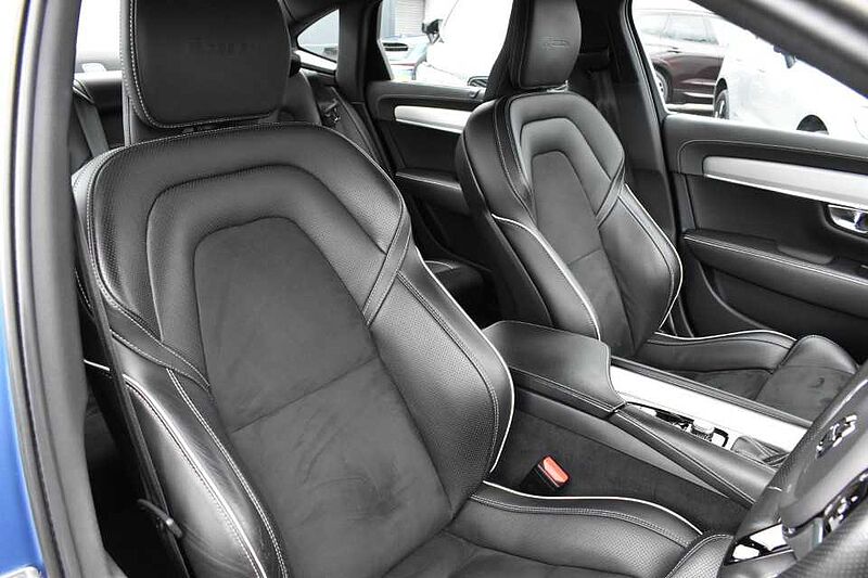 Volvo S90 D4 R-Design Automatic
