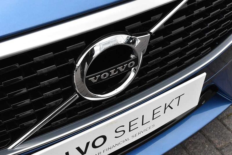 Volvo S90 D4 R-Design Automatic