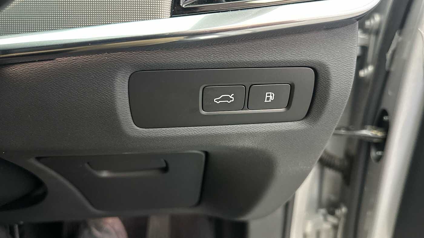 Volvo V90 T6 AWD PHEV Plus Dark