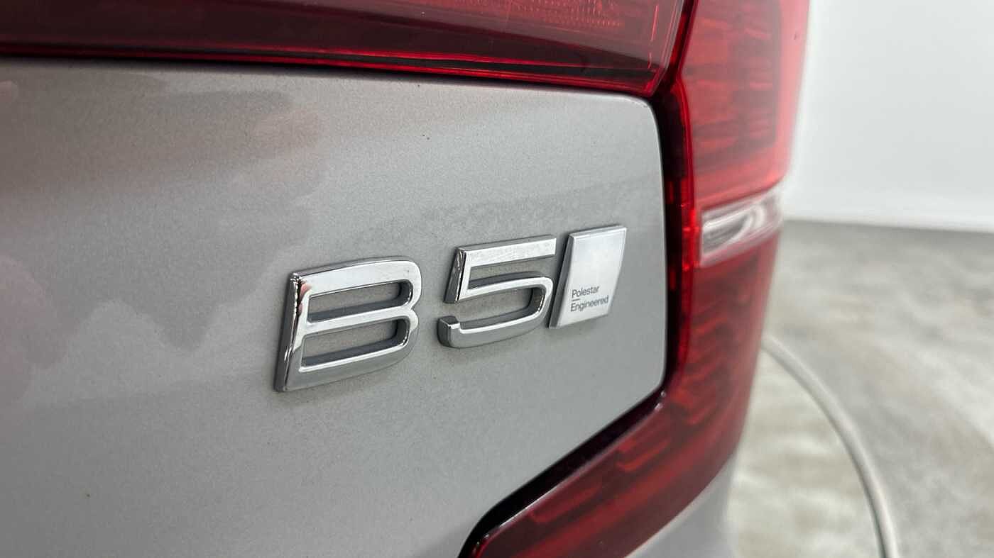 Volvo S60 B5 mild hybrid Petrol Ultimate Dark