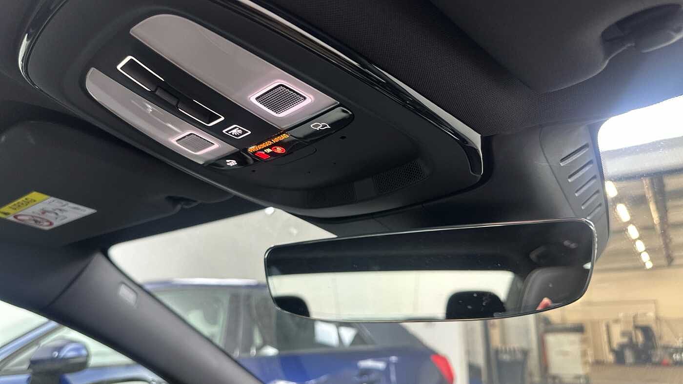 Volvo S60 B5 mild hybrid Petrol Ultimate Dark