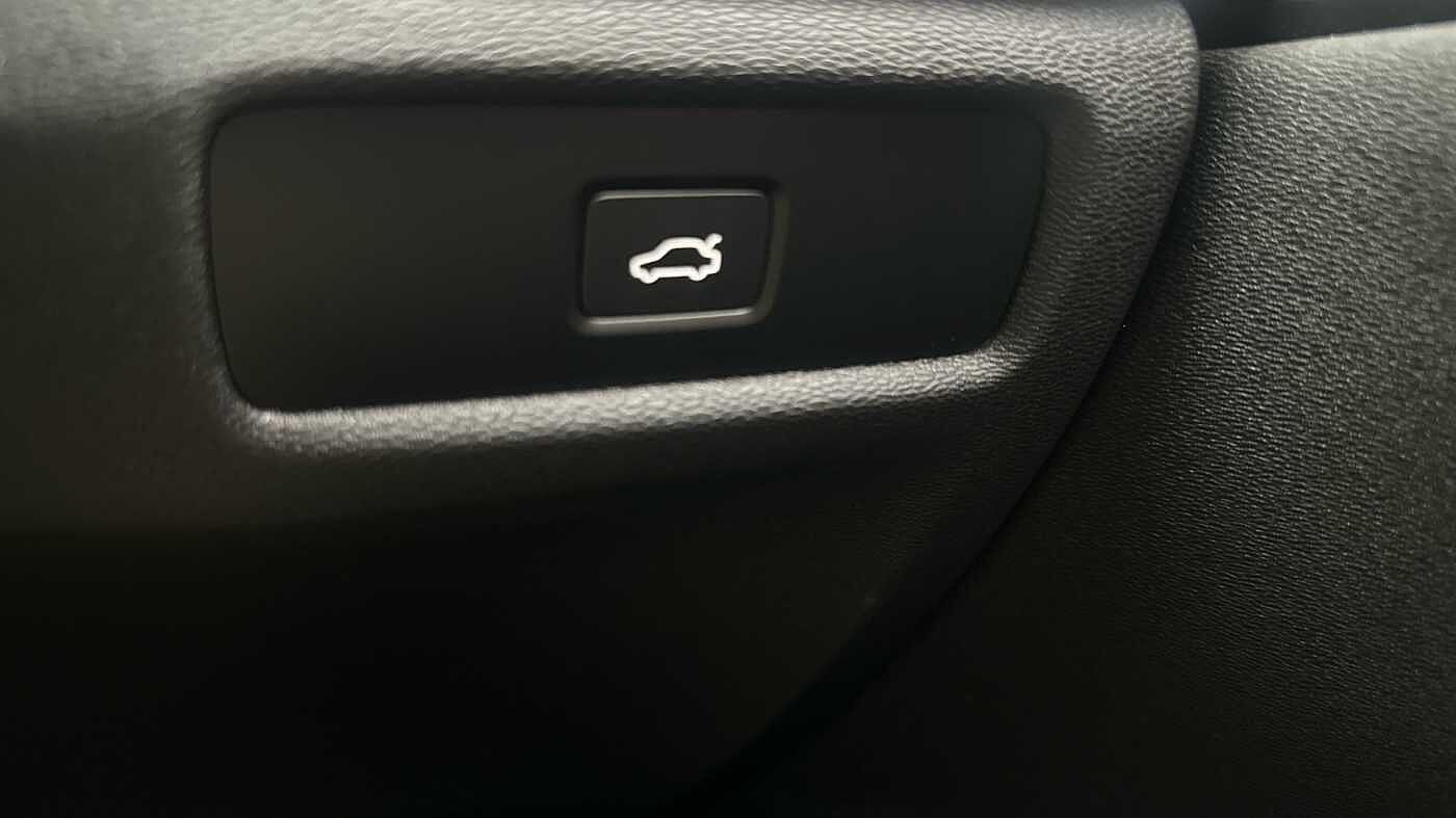 Volvo S60 B5 mild hybrid Petrol Ultimate Dark