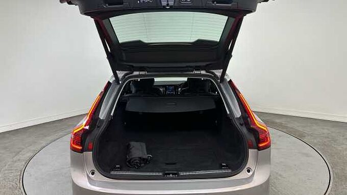 Volvo V90 T6 AWD PHEV Plus Dark